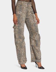 Unleash your wild side with Betsey's wide leg BARREL CARGO PANTS in leopard print. The unique barrel shape offers a trendy twist to traditional cargo pants, while the multiple pockets provide both style and functionality. You'll be fashionably on-trend, fierce, and badass! Denim textile: 100% Cotton Care instructions: hand wash cold, do not bleach, lay flat to dry, and iron low. SIZE (inches) WAIST HIP INSEAM FRONT RISE BACK RISE S: 27" 38" 32 1/2" 12 1/2" 15 1/2" M: 29" 40" 33" 12 3/4" 15 3/4" Animal Print Pants, Leopard Animal, Fall Favorites, Fall Trends, Cargo Pants, Lay Flat, Leopard Print, Barrel, Care Instructions