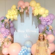 Princess Balloon Arch, Princess Balloon Garland, Princess Theme Party Decorations, Princess Birthday Decorations, Kids Party Inspiration, Decoration Buffet, Rapunzel Birthday Party