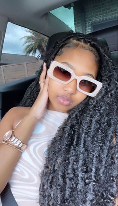 Cute Scarf Hairstyles Black Women, Black Women Hair Scarf Styles, Baddie Wet Hair Look, Scarf And Braids Black Women, Hairstyles For Black Women Updo, Wet And Wavy Wig, Black Women Updo, India Love Ponytails, Wig Updo