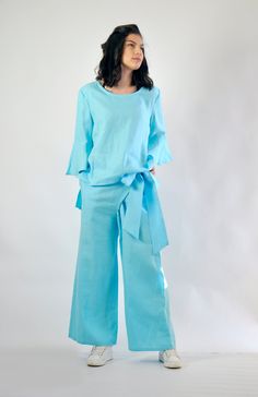 "Wide Leg Pants Set, Linen Pants Set, Loose Outfit Mint linen outfit. 100% LINEN tunic, blouse and pants. Plus size SET. The pants has two big pockets! Extravagant loose aqua top or tunic , so elegant and comfortable. Perfect solution for your everyday outfit. Extremely beautiful and extravagant clothing. Extravagant set. Quality LINEN fabric. It is an artistic and easy to mix. The cut is very convenient. I DO NOT CHARGE EXTRA MONEY for custom made items. Different sizes available XS,S,M,L,XL,XX Extravagant Clothing, Linen Pants Set, Asymmetrical Outfit, Set Women Outfit, Outfit Mint, Linen Outfit, Asymmetric Tunic, Dark Dress, White Linen Pants