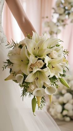 Delicate Pale Yellow Lilies for Wedding Bouquets White And Yellow Wedding Decoration, Bride Bouquets White Elegant, White Yellow Bouquet, Wedding Bouquets Bright, White And Yellow Bouquet, Yellow Wedding Bouquets, Wedding Bouquet Yellow, Pale Yellow Weddings, Yellow And White Wedding