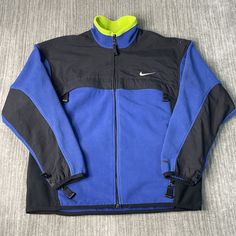 Vintage 90s Nike ACG Outdoors Swoosh Check Sportswear Athletic 1990s Fashion Basic Essential Blue Zip Up Fleece Sweatshirt Large Mens *Z2 Condition:  Excellent Used Condition  = No Flaws Measurements: Please see photos above for all measurements IF YOU BUY TWO OR MORE ITEMS USE THE CODE BUNDLE @ CHECK TO SAVE 20% WE SHIP WITHIN 24 HOURS AFTER PURCHASE! Please be aware that we do not offer free returns!! The Buyer is responsible for the cost of the return label. Follow us on TikTok & Instagram @findsnostalgic and tag us in your finds Sporty Fleece Jacket For Streetwear, Fleece Crew Neck Track Jacket In Athleisure Style, Sporty Fleece Sweatshirt For Winter Sports, Sporty Activewear With Fleece Lining For Sports, Sporty Long Sleeve Fleece Jacket For Sports, Fleece-lined Sportswear Sweatshirt For Sports, Sporty Tops For Winter Outdoor Activities, Sportswear Sweatshirt With Fleece Lining For Streetwear, Sportswear Fleece Outerwear For Sports Events