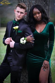 Matching Homecoming Couples Green, Black Suit Black Shirt Green Tie, All Black Tux With Emerald Green, Matching Prom Couples Green, Black And Emerald Suit, Black Suit With Green Tie Prom, Hunter Green Prom Couple, Forest Green Prom Suit