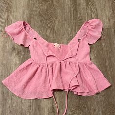 Urban Outfitters Pink Baby Doll Top Size Extra Small (Xs) Never Worn, Like New Sweet Pink Summer Top, Sweet Pink Summer Tops, Cute Urban Outfitters Tops For Summer, Cute Urban Outfitters Tops For Day Out, Sweet Sleeveless Fitted Top, Sweet Fitted Sleeveless Top, Fitted Sleeveless Sweet Top, Cute Pink Top For Vacation, Cute Pink Tops For Vacation