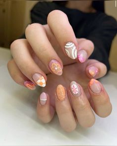 Nails 23, Hoco Nails, Bright Nail Art, Western Nails, Acrylic Nail Shapes, Retro Nails, Hello Nails