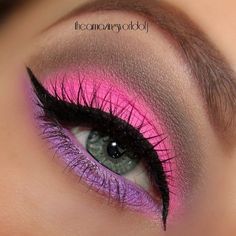 Pink Purple Eyeshadow, Nails Bright, Cute Eyeshadow Looks, Pink Eye Makeup, Purple Eyeshadow, Colorful Eye Makeup, Makeup Eyes