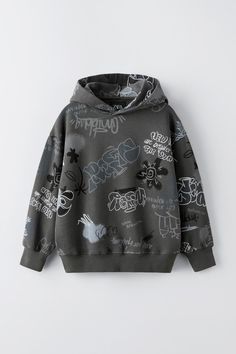 GRAFFITI HOODIE SWEATSHIRT - Anthracite grey | ZARA United States Graffiti Hoodie, Cardigan Sweater Jacket, Shirt Blouses Tops, Leather Shirt, Tee Shirt Designs, Tshirt Skirt, T Shirt Vest, Shirt Skirt, Sweater Jacket