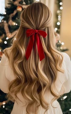 Xmas Hairstyles, December Hairstyles, Hairstyles Christmas, Trendy Braids, Bang Hairstyles, Winter Hair Trends