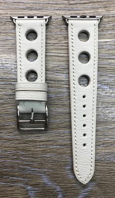 Tapping into a storied history in the world of automobile racing, Apple watch band strap band in Single Tour Rallye - Cream White togo - for Apple Watch Series 1, 2 and 3 , or You can choose any other color ... We always bring our product up to speed to the market. This time we bring you the new model of Apple watch band in Single Tour Rallye in both 38mm AND 42mm. You won't regret if you get this from us..You don't have to pay USD1299 but you still can get what Apple offer in USD1299 style of a Classic Adjustable White Watch Accessories, Classic White Adjustable Watch Accessories, White Leather Strap Watch Band As Gift, Classic Adjustable White Watch Bands, Luxury Adjustable White Apple Watch Band, Modern White Leather Strap Apple Watch Band, Luxury White Leather Strap Watch Band, Apple Watch 42mm, Leather Watch Band With Adjustable Strap, Rectangular