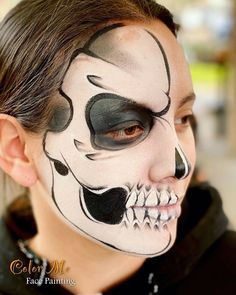 Vanessa Mendoza, Face Painting Halloween Kids, Face Painting Easy, Face Painting Halloween, Skull Makeup, Face Painting Designs