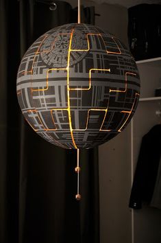 lylelo: IKEA PS 2014 Death Star Star Wars Lamp, Star Wars Office, Star Wars Man Cave, Galaxy Edge, Star Wars Bedroom, Star Wars Decor