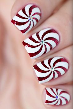 Christmas Acrylic Nails Holiday, Christmas Toe Nails, Peppermint Nails, Coffin Acrylic Nails, Fall Acrylic, Cheese Buns, Festive Manicure, Designer Nails