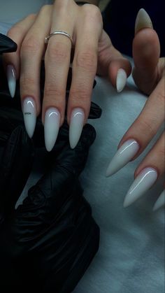 Long White Nails, Punk Nails, Stiletto Nails Designs, Minimalist Nails, Funky Nails