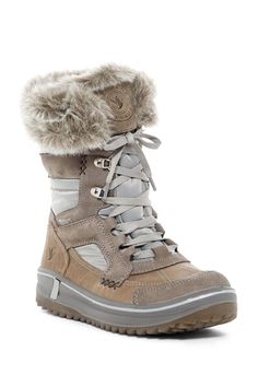 Perfect for that winter trip up to Niagara Falls!  Take on the worst winter weather in style and comfort with this sporty weatherproof boot.  #boots #winter #winterfashion #winterstyle #winteroutfits #warm #shoes #cozy #comfort #affiliate Winter Outfits College, Winter Outfits Warm, Ski Fashion, Faux Fur Boots, Waterproof Winter Boots, Fur Boots, Winter Boots Women, Waterproof Boots