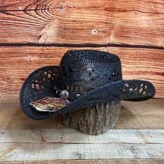 Sombrero Vaquero Sombreros para Hombres Party Hats de Mujer Mexicanos *COLOR VARIES DEPINDING ON LIGHTING AS WELL* These Western Express Cowboy hats are made from straw. The color or style of the band around the hat may vary. These hats come in different sizes. Made with high quality materials. Excellent quality. Great for Warm or cold weather and less worries about getting wet. This is a great product at a great price (compared to the retail price) - MEASURING HEAD TO FIGURE OUT THE HAT SIZE - Black Rustic Adjustable Hat, Black Rustic Hat For Rodeo, Black Straw Hat For Western-themed Summer Events, Rustic Black Hat For Rodeo, Black Casual Straw Hat For Country Events, Black Country Straw Hat For Western-themed Events, Black Western Sun Hat For Festivals, Black Country Style Straw Hat For Western-themed Events, Black Country Style Straw Hat For Rodeo