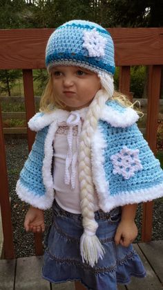 2 piece-Crochet Queen Elsa Cape and snowflake hat, crochet knit Hat set, crochet caplet, knitted shrug, kids costume set Crochet Frozen, Elsa Snowflake, Crochet Cape Pattern, Crocheted Tops, Snowflake Crochet, Crochet Baby Costumes, Crochet Costumes, Toddler Patterns