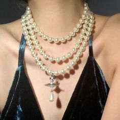 Authentic Vivienne Westwood Three row pearl drop choker Vivienne Westwood Pearls, Vivienne Westwood Choker, Three Pearl Necklace, Vivienne Westwood Pearl Necklace, Vivienne Westwood Vintage, Vivienne Westwood Wedding, Vivienne Westwood Necklace, Vivienne Westwood Jewelry