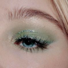 Makeup For Green And White Outfit, Light Green Makeup Looks Prom, Enchanted Garden Makeup Looks, Enchanted Forest Prom Makeup, Enchanted Forest Theme Makeup, Enchanted Forest Makeup Ideas Prom, Green Light Makeup, Enchanted Garden Makeup, Fairy Prom Makeup