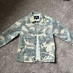 Nwot - Fabric Snagged In Closet, Small Hole On Back Of Jacket (Pictured). Camouflage Long Sleeve Outerwear With Button Closure, Casual Camouflage Outerwear With Button Closure, Casual Camouflage Button-up Outerwear, Stussy Women, Womens Camo, Utility Jacket, Windbreaker Jacket, On Back, Camo