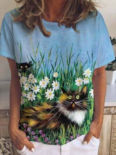 Daisy and Cat Print Crew Neck Short Sleeve T-Shirt Casual Crew Neck Top With Cat Print, Summer Cat Print Crew Neck T-shirt, Summer Crew Neck T-shirt With Cat Print, Spring Cat Print Crew Neck T-shirt, Blue Cat Print Tops For Summer, Blue Cat Print Summer Tops, Summer Cat Print Crew Neck Top, Spring Crew Neck T-shirt With Cat Design, Blue Casual Top With Cat Print