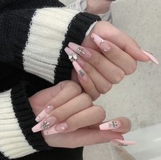 Broken Nails, Girls Nails, Minimalist Nails, Nail Charms