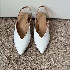 Brand New In Original Box Inc International Concepts Women's Velda Slingback Choked-Up Pumps White And Tan Size 10. A Choked-Up V-Notch Vamp And Elegant Slingback Profile Combine In The Gorgeous Velda Pointed-Toe Pumps From I.N.C. International Concepts. 2-1/2" Stiletto Heel Pointed-Toe Slip-On Slingback Pumps With Goring For Enhanced Fit Memory Foam Sock For Added Comfort Fabric Upper; Manmade Sole Cinderella Heels, Holographic Heels, Sparkly High Heels, Burgundy Heels, Caged Heels, Slip On Pumps, Hot Heels, Snakeskin Heels, Rhinestone Heels