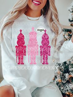 Christmas Shirt Ideas Cricut, Christmas Shirt Diy, Christmas Shirt Designs Vinyl, Christmas Screen Print Shirts, Christmas Vinyl Shirts, Christmas Shirts Svg, Cricut Christmas Shirts, Cute Christmas Shirts Vinyl, Nutcracker Svg