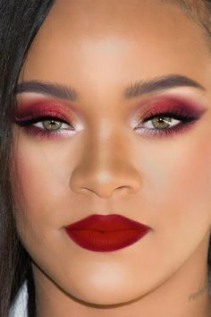 Red Eyeshadow Looks Black Women, Eyeshadow Black Women, Eye Makeup Red, Eye Makeup Red Dress, Maquillaje Smokey Eyes, Black And Red Makeup, Red Eyeshadow Makeup, Red Eyeshadow Look, Interview Makeup