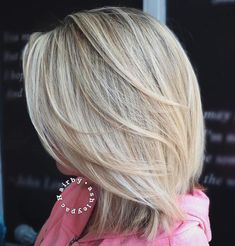 Medium Hairstyles For Women, Shoulder Length Layered Hair, Medium Blonde Hair, Womens Haircuts Medium, Shoulder Length Bob, Medium Hairstyles, Shoulder Length Hair Cuts, Brown Blonde Hair