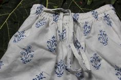 Block printed in kalamkari style Shorts . 100% natural cotton can wash at home. It's give you Awesome look and feel comfortable , boho clothes, can use as a night wear also . IN THE BLOCK PRINTING PROCESS TWO KIND OF BLOCK USE FIRST IS MASTER BLOCK WHICH IS USE FOR FILL UP COLORS IN DESIGN AND SECOND IS SUPPLEMENTARY BLOCK WHICH IS USE FOR MAKE OUT LINE OF DESIGN. BLOCK MADE BY TEAK WOOD. IN THE BLOCK PRINT ON FABRIC WE ALWAYS USE HANDLOOM COTTON AND ALL COLOR WE MAKE BY ALL NATURAL THINGS AND V White Bohemian Cotton Shorts, Traditional Block Print Bottoms For Summer, Traditional Cotton Shorts For Summer, Traditional Cotton Sleepwear For Summer, Summer Cotton Block Print Sleepwear, Print On Fabric, Natural Things, Boho Clothes, Cool Look