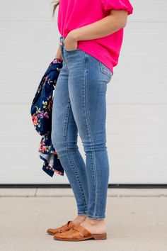 These mid-rise skinny fit jeans are sure to be your new favorite pair! With the perfect amount of stretch, these will be your new go-to's! Stretch Mid-rise Denim Jeans, Chic Medium Wash Non-stretch Jeans, Stretch Cropped Jeans In Light Wash For Fall, Versatile Straight Leg Jeggings For Everyday, Versatile Stretch Jeans For Fall, Versatile Denim Blue Jeans For Spring, Spring Slim Fit Full Length Jeans, Versatile Medium Wash Jeans For Fall, Mid-rise Denim Jeggings With Frayed Hem