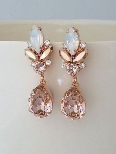 Gaun Koktail, Wedding Earrings Vintage, Morganite Earrings, Blush Earrings, White Opal Earrings, Bridal Earrings Chandelier, Earrings Chandelier, Chinese Jewelry