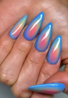 Purple Nail Paint Ideas, Blue And Yellow Aura Nails, Rainbow Airbrush Nails, Blue Aura Nails Acrylic, Aura Nails Blue And Green, Aura Ombre Nails, Airbrush Nail Designs Ombre, Aura Nails Stiletto, Ocean Aura Nails