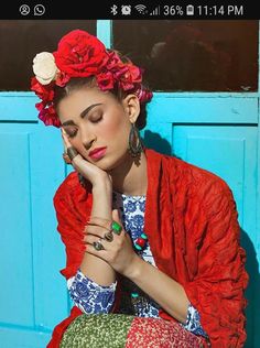 Pin on Dia de muertos Frida Kahlo And Diego Rivera Costume, Frida Kahlo Dress Up, Frieda Kahlo Costume, Frida Kahlo Costume Ideas, Frida Kahlo Dress, Freida Kahlo, Beyonce Dress, Clever Costumes, Frida Kahlo Style