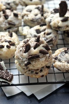 chocolate chip cookies and oreo cookies on a cooling rack