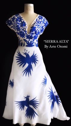 Elegant Mexican Dress, Otomi Wedding Dress, Wedding Dresses Mexican Style, Talavera Dress, 16 De Septiembre Outfit Ideas, Mexican Inspired Wedding Dress, Mexican Wedding Dress Embroidered, Otomi Dress, Red Mexican Dress