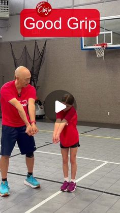 Coach Chijo | Good Grip

#servereceive #volleyballpassing #volleyball #volley #volleyballplayer #volleyballgirls #voleibol #voleybol #pallavolo... | Instagram Kids Volleyball, Club Volleyball, Volleyball Cheers, Volleyball Drills