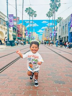 Disneyland Kids Outfit, Toddler Girl Disneyland Outfit, Disneyland Toddler, Toddler Disneyland Outfit, Toddler Boy Disney Outfit, Toddler Disney World Outfits, Baby Disney Outfits, Pregnant Disney Outfit, Toddler Disney Outfit