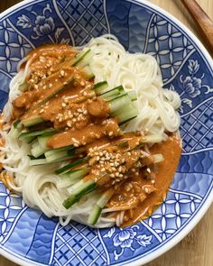 Cold Peanut Sesame Noodles, Asian Sesame Noodles, Cold Peanut Noodles Recipe, Chinese Peanut Noodles, Cold Noodles With Peanut Sauce, Cold Asian Recipes, Cold Sesame Noodles Recipe, Cold Noodles Korean, Cold Noodle Recipes