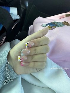 ˚୨୧⋆ @bella2angel Righnstone Acrylic Nails, Spring Nail Sets Short, Long Square Nails Ideas, Sqaure Nails, Acrylic Nail Designs Coffin, Hippie Nails, Gel Nails Diy