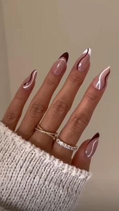 Trendy Acrylic Nails Almond Winter, Bergandi Acrylic Nails, Pretty Nails Simple Classy Almond, Spring French Tip Nails 2023, Fancy Almond Nails Designs, Oval Nails Designs Spring, Shirt Fall Nails, Trending Acrylic Nails Almond, Nude Acrylic Nails Almond