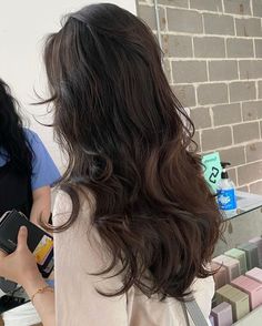 Digital Perm Sydney | Effortless Curly Hair Beach Wave — USFIN ATELIER produced by assort | Hair Salon Korean Wavy Hair, Wavy Hair Perm, Digital Perm, Long Hair Waves, Extension Hair, Beach Wave Hair