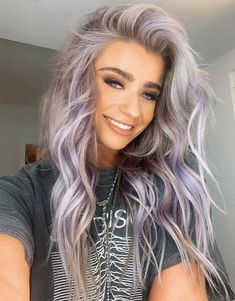 Look Grunge, Lilac Hair, Lavender Hair, 4c Hair, Pastel Hair, Long Hairstyles, Cool Hair Color, Grey Hair, Ombre Hair