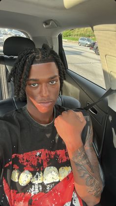 Black Men Locs, Mens Braided Hairstyles, Dreadheads Men Black, Dreads Styles For Men, Hair Unit, Boy Braids Hairstyles, Cornrow Hairstyles For Men, Braids For Boys, Black Men Haircuts