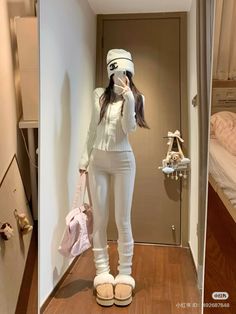 winter outfit idea, style inspo, coquette, feminine look, girly style, white coat, bow, earmuffs, ootd, elegant style, cold weather fashion,, winter outfit, winter outfits, winter fashion, winter fashion outfits, winter clothes, winter style, winter clothing, winter looks, winter outfit inspiration, winter, winter aesthetic outfit, winter aesthetic outfits, winter outfit fashion, winter style ideas, winter outfit for school, winter fashion trends, kfashion, simple winter outfit, casual outfit, korean fashion, xiaongshu, cfashion, korean fashion, Chinese fashion Winter Outfit For School, Bow Earmuffs, Outfit For School Winter, Casual Outfit Korean, Winter Style Ideas, Winter Aesthetic Outfit, Winter Outfit Casual, Ootd Elegant, Coquette Feminine