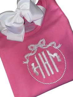 ..HELLO SUMMER.. This adorable girls shirt is monogrammed in a scalloped circle font, bordered by a string of pearls, and finished off with the cutest bow- all embroidered! Girl Monogram Shirt, Monogram Shirt, Circle Font, Bow Shirt, Monogram Shirts, Bow Shirts, Embroidered Monogram, String Of Pearls, Girls Shirt