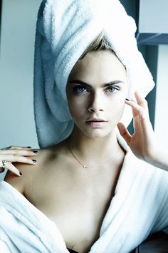 Cara Delevingne No. 15 in Mario Testino's "Towel Series" Towel Series, Mario Testino, V Magazine, Gisele Bundchen, Rosie Huntington Whiteley, Miranda Kerr, Blake Lively, Kate Moss