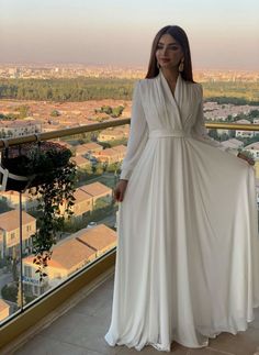 Gaun Tulle, Evening Dress Long, Soiree Dress, White Evening Dress, Elegant Dresses Classy, Muslim Fashion Dress, Muslimah Fashion Outfits, فستان سهرة, Evening Dresses Elegant