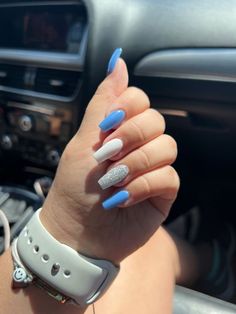 Blue And Silver Nails, Blue And White Nails, Blue Glitter Nails, Blue Acrylic Nails, Acrylic Nails Coffin Short, Silver Nails, Minimalist Nails, Short Acrylic Nails