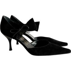 Salvatore Ferragamo Black Suede Bow D'orsay Pointed Closed Toe Pumps Heels 7.5 B Elegant Black Suede Heels Featuring A Pointed Toe And Stylish Bow Detail. Ideal For Both Formal And Casual Events. Black Suede Material Pointed , Closed Toe Bow Detail On Strap Stiletto Style Kitten Heel Slip-On Style Great Pre-Owned Condition, Minor Fading Throughout; Minor Scuffs; Minor Discoloration At Interior; Wear At Soles. See Photos 2lbs Ship Size: Womens 7.5 B Condition: Pre-Owned Fitted Closed Toe Heels With Satin Bow, Evening Closed Toe Heels With Bow Straps, Luxury Black Closed Toe Kitten Heels, Vintage Black Closed Toe Heels, Black Evening Pump With 4-inch Heel, Salvatore Ferragamo Shoes, Black Suede Heels, Suede Material, Black Heels